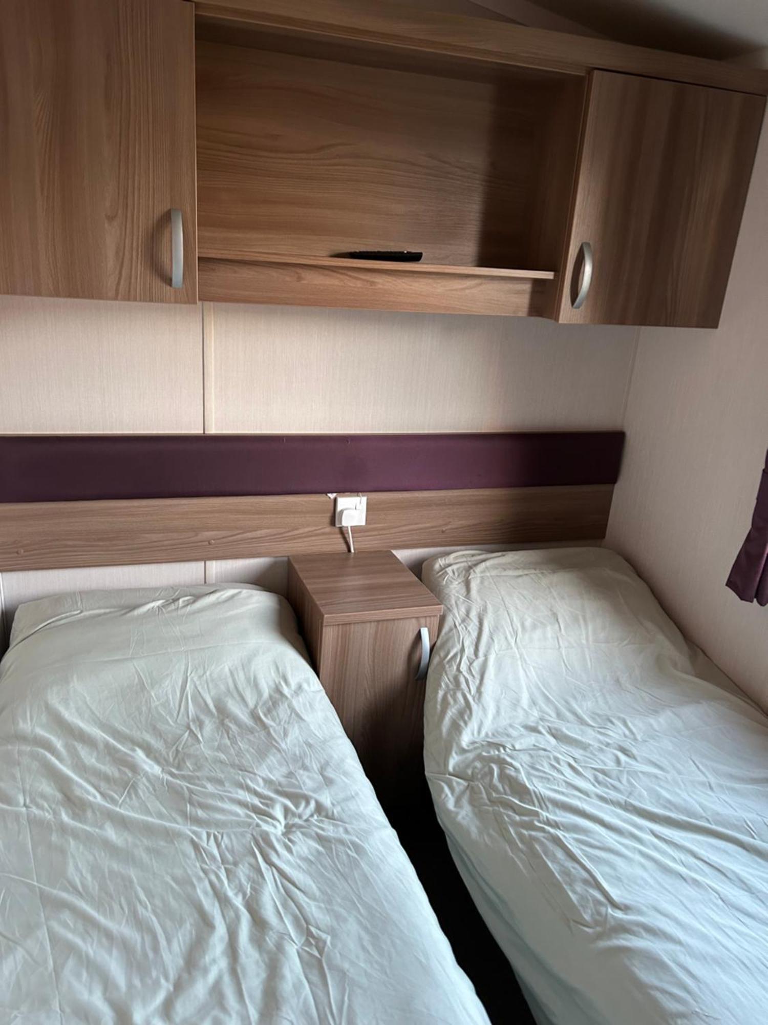 3 Bedroomed Caravan With Amazing Sea Views! Scarborough Exterior photo